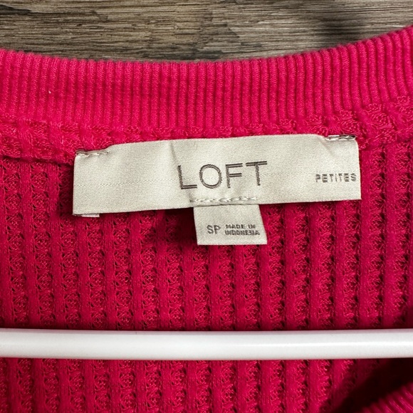 LOFT Pink Ribbed Textured Blouse with Long Sleeves - Picture 5 of 8